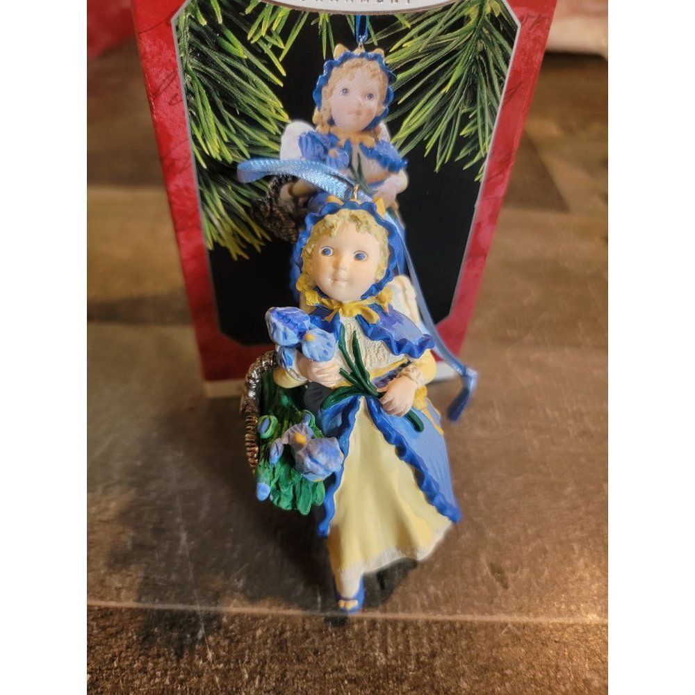 Hallmark 1998 Iris Angel ornament Xmas decor